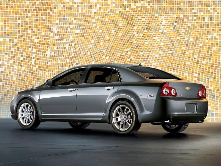  Chevrolet Malibu LTZ 2007 года  (фото 2 из 16)